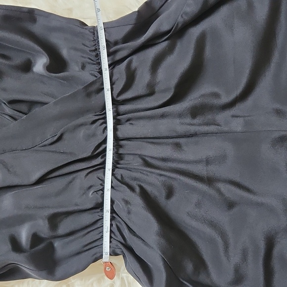 Aritzia Babaton EUC XS 100% real silk black romper - Picture 14 of 16